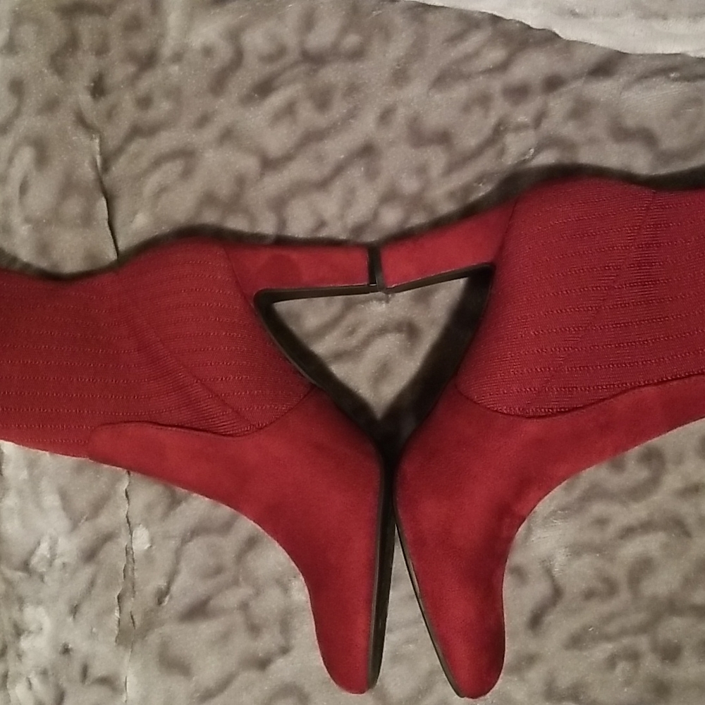 TIZEL BOOTIES - Picture 2 of 5